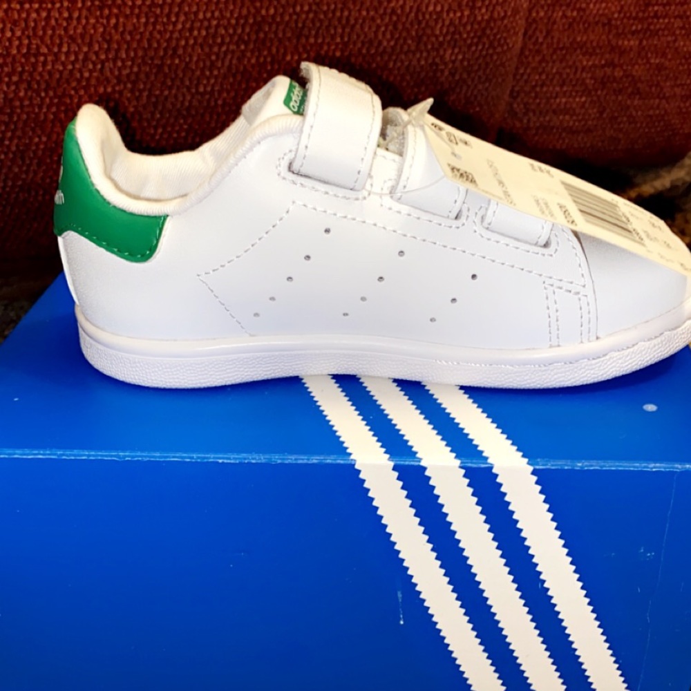KIDS Size 10K Stan Smith Shoes - Cloud White/Green